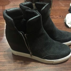 Steve Madden wedge sneakers